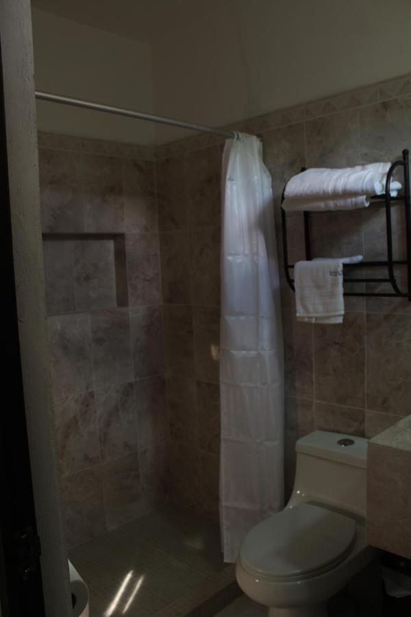 Hotel Casona Margot Вальядолид Экстерьер фото