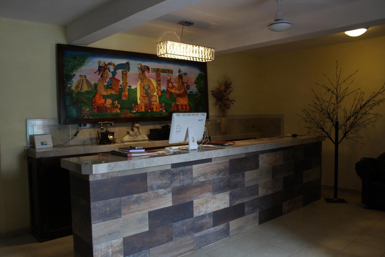 Hotel Casona Margot Вальядолид Экстерьер фото