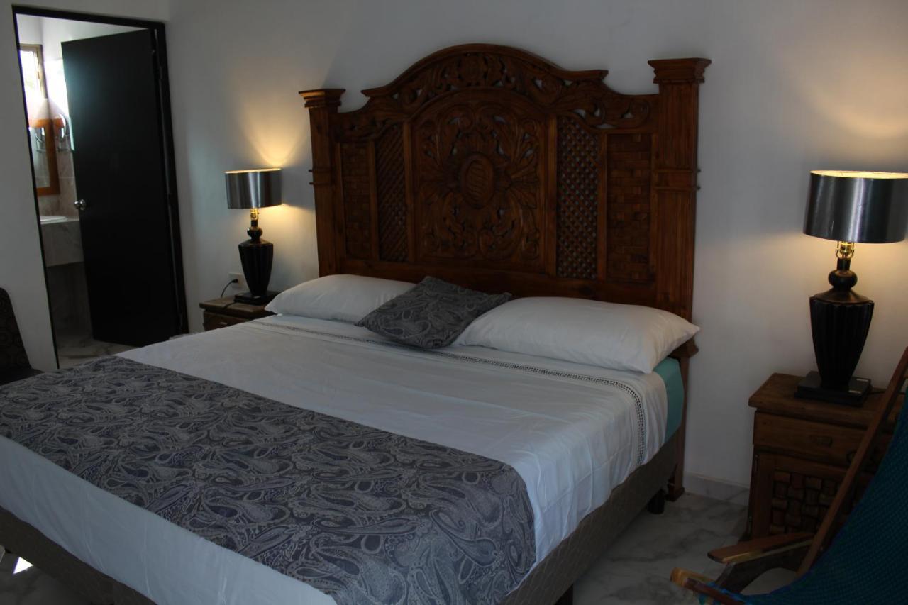 Hotel Casona Margot Вальядолид Экстерьер фото