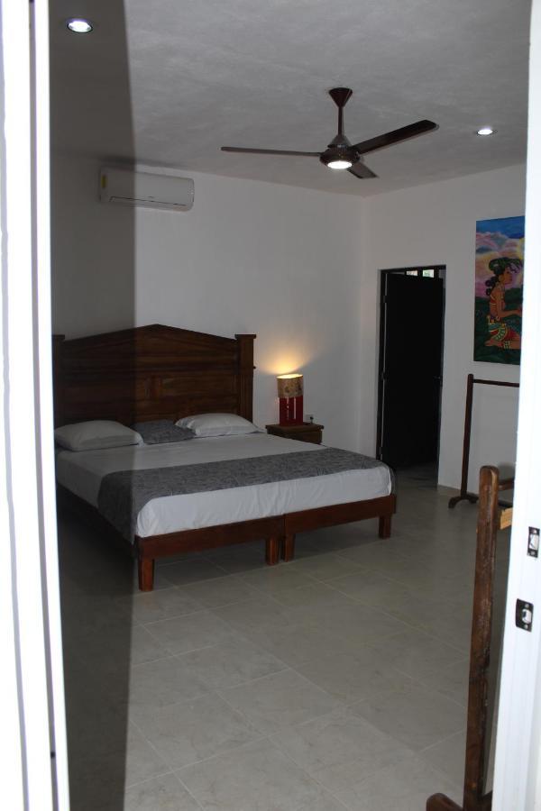 Hotel Casona Margot Вальядолид Экстерьер фото